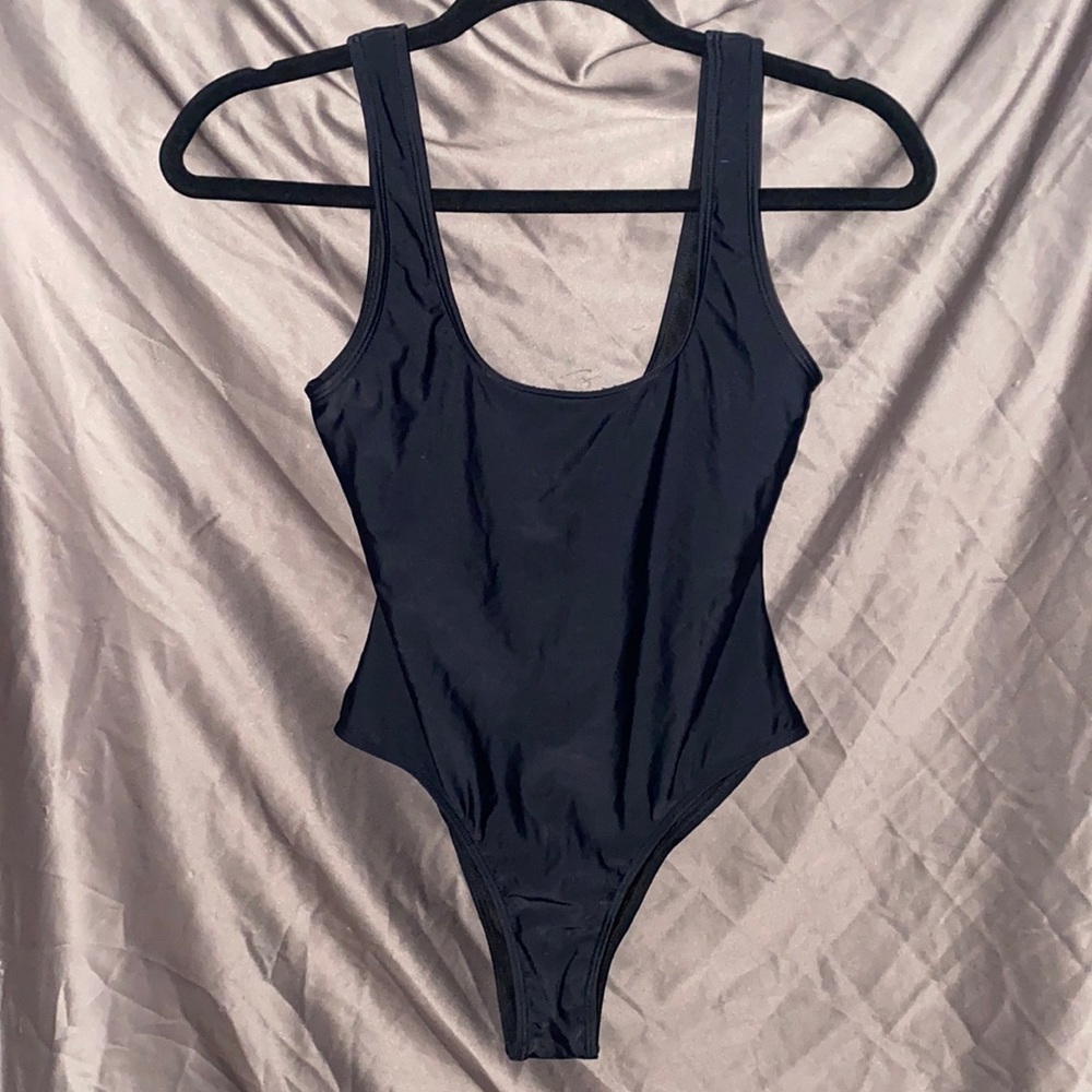 Low Back High Leg Scoop Neck Brazilian One Piece Swimsuit